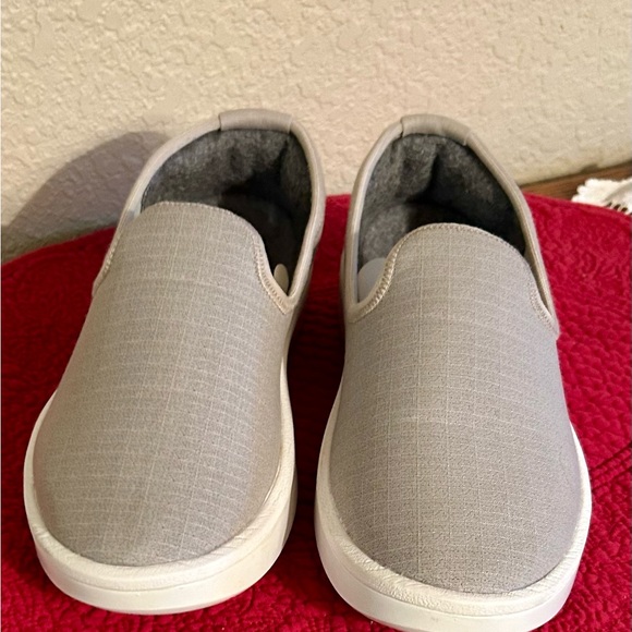 Allbirds Woven Canvas Slip-on size 6.5/7, normally sell for $105. Only worn once - Picture 2 of 8